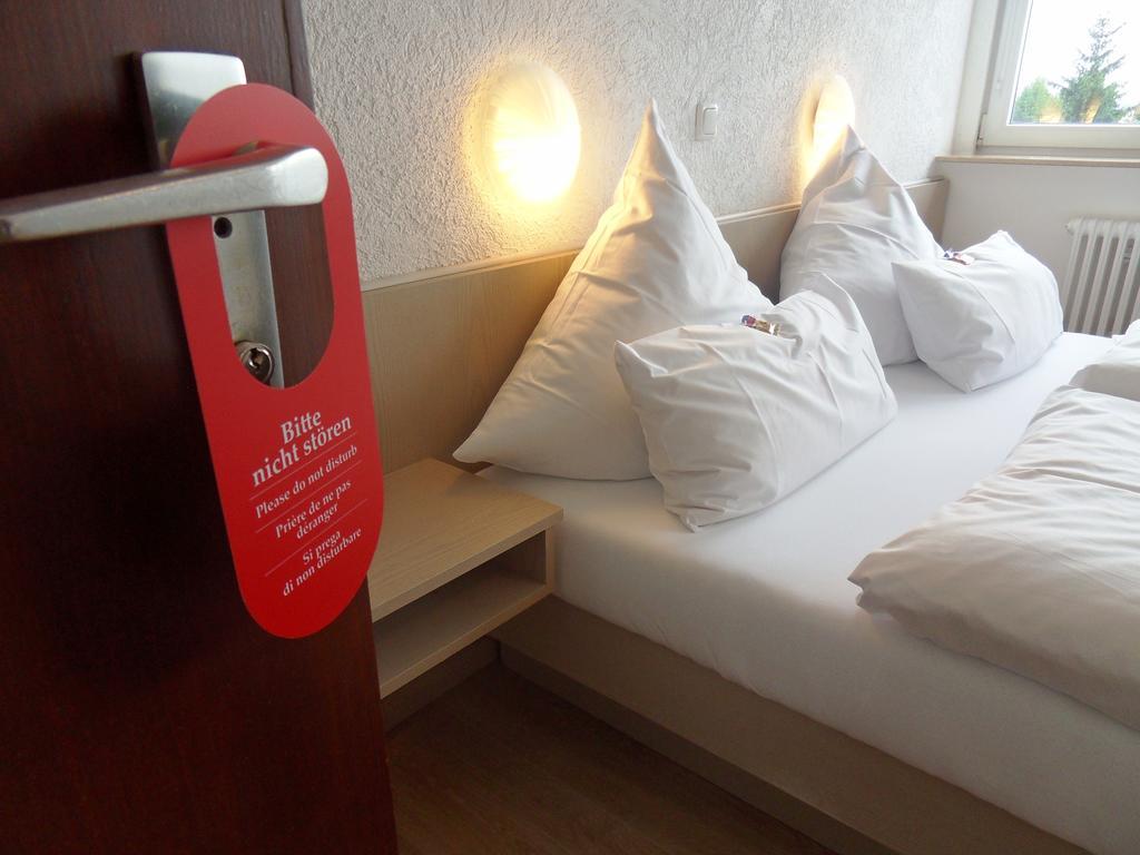 Hotel Linnert Weiterstadt Szoba fotó